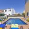 Villas Nura