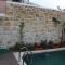 Eski Tas Hotel