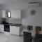Apartments Roby 3M