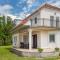 Holiday Home Leon by Interhome - Balatonmáriafürdő