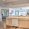 Branson Vacation Rental with Sunroom and Water Views