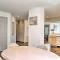 Branson Vacation Rental with Sunroom and Water Views