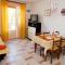 Apartments Vrbnik (879)