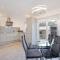 Contemporary Highland House close to town and Ben Nevis