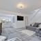 Contemporary Highland House close to town and Ben Nevis