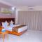 HOTEL PLATINUM