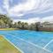 Carindale, 16 19-23 Dowling Street - Ground floor unit with foxtel, complex pool and tennis Court