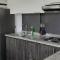 Apto completo en Edif. Merlot-Cerca al WT.Center