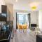 New central seafront apartment- stunning sea views