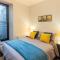 New central seafront apartment- stunning sea views