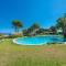 APARTAMENTO "JARDI DEL REI COLAU" con piscinas y vistas al mar, 100m de la playa Cala Marsal