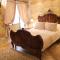 La Petite Maison- Fairytale Stay in Village Center
