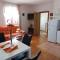 Apartment in Matulji 17036
