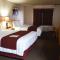 Woodside Dells Hotel & Suites