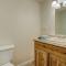 Bright & Private 2-Bedroom 1100-sqft COS Apartment - Colorado Springs