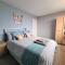 3 Bedroom Apartment Coventry - Hosted by Coventry Accommodation - Coventry