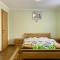 UNDERHILLs house