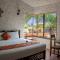 Camino Mexicano Hotel & Resort