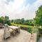 Magnificent Holiday Home in Sint Martens Voeren with Garden - Berg