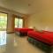 PIAS POPPIES HOTEL