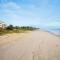 Golden Riviera Beach Resort