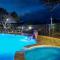 Golden Riviera Beach Resort