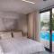 Icarus Hotel