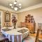 2 Mi to French Quarter NOLA Getaway with Porch!