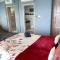 Larnaca Seaview Rooms