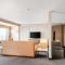 Best Western Premier Calgary Plaza Hotel & Conference Centre