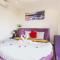 Hoang Trinh Hotel