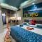 SUITES FullHouse