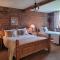 THE GINNEY Country Guest House