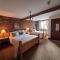 THE GINNEY Country Guest House
