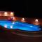 Holiday home with swimming pool, donkeys and horses - Vrlika