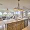 Heated PoolandSpa and Dock Apollo Beach Home on Canal - أبولو بيتش Heated PoolandSpa and Dock Apollo Beach Home on Canal - أبولو بيتش