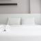 Artistic 1BR Apartment at Gateway Pasteur near Exit Toll Pasteur By Travelio