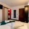 Escala Rooms
