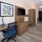 Holiday Inn Express Los Angeles LAX Airport by IHG