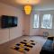 Patton Place, Warrington, 1 Bedroom, Safari Themed, High Speed WiFi, Smart TV, Amazing Train Links, Secure Location, Hotel Vibe in a Home - Sankey