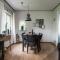 Detached atmospheric farmhouse with large garden - دالْفْسين