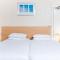 Sandpiper Holiday Apartments