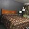 Budget Inn & Suites