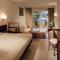 Kipriotis Maris Suites