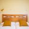 HOSTAL LA GRANJA **