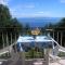 Apartment in Icici with sea view, terrace, Wi-Fi (4870-3) - 伊齐齐