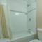 Howard Johnson by Wyndham Downtown Kamloops - Kamloops