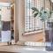 Chester City Centre Cottage, Sleeps 6 with FREE Parking