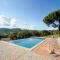 Vintage Villa in Sermugnano with Infinity Pool