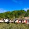 LES VOLETS ROUGES - Hôtel Cassis - Situé dans le Parc National des Calanques - Parking Gratuit